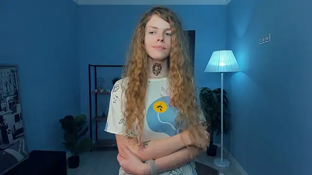 RayaNenlia live sex cam