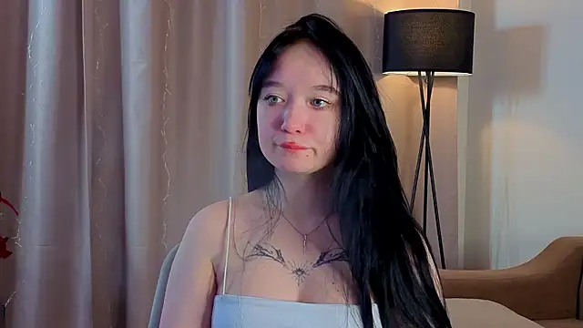 LetitiaAmbriz's cam snapshot