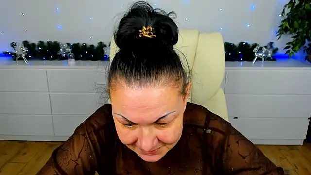 IrissMoon's cam snapshot