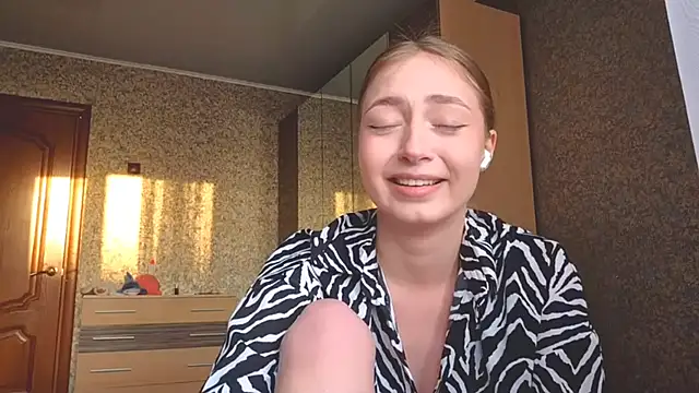 MousyHello's cam snapshot