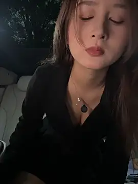 yuki_june live sex cam