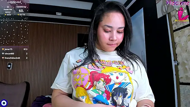 ThaliaBrookss_'s cam snapshot