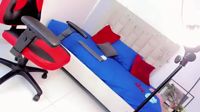 Imvalentina_21 live sex cam