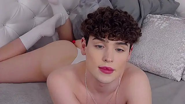 RobbyCharming live sex cam