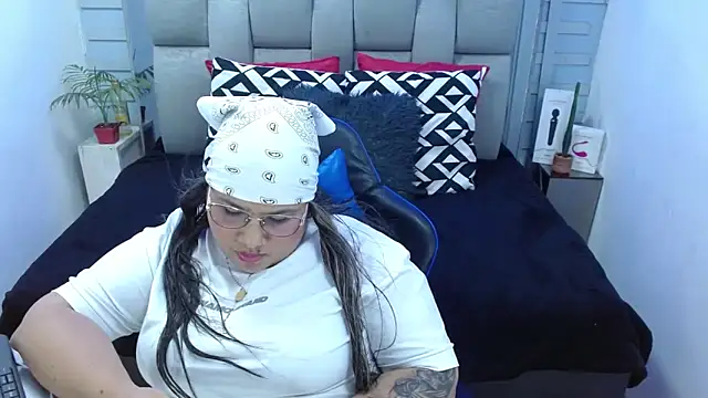 evelin_zaens's cam snapshot