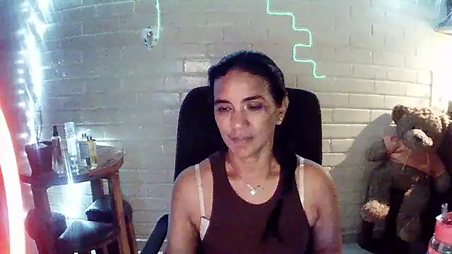 MiiaVelasquez's cam snapshot