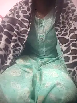 Juliekhan_98's cam snapshot