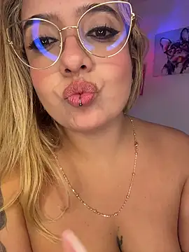 _Ninasanz's cam snapshot