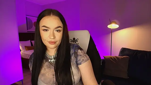 tinafox_'s cam snapshot