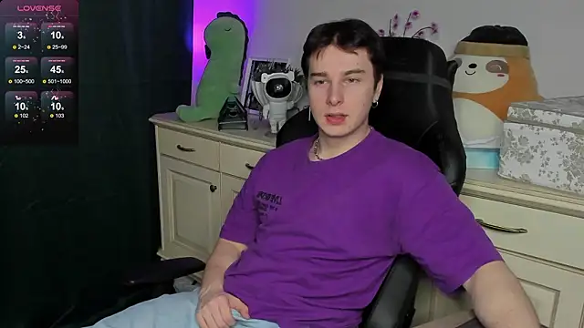 Vincent_Strong's cam snapshot