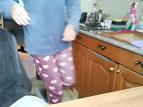 VeneRed live sex cam