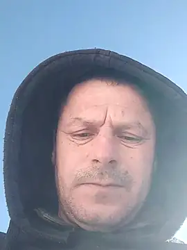 Ivan9iutt's cam snapshot