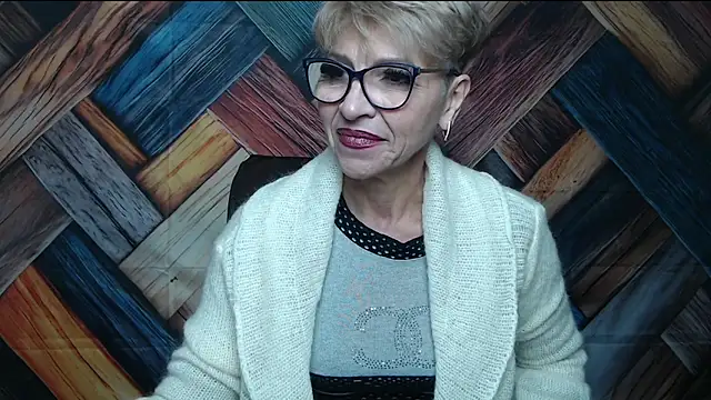 EllaBonito live sex cam