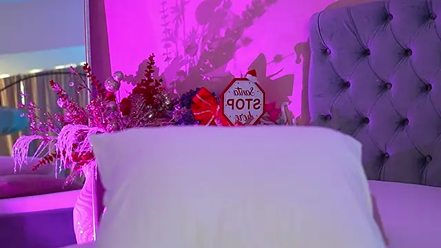 FrancescaMcGray live sex cam