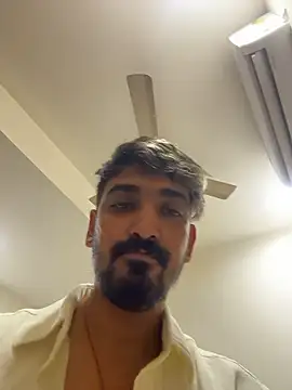 hornyguy271192 live sex cam