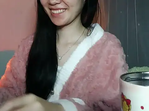 Nunaa18's cam snapshot