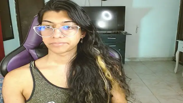 engielphoenis14 live sex cam