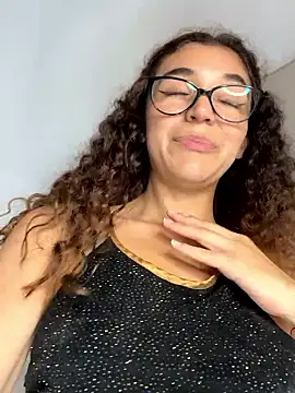 uniquerossie's cam snapshot