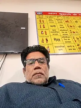 Aafreen999 live sex cam