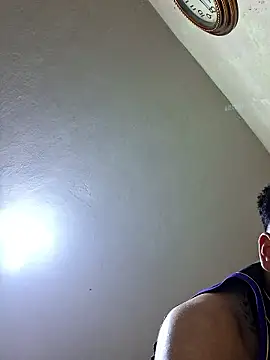 SINUECASTILLO live sex cam