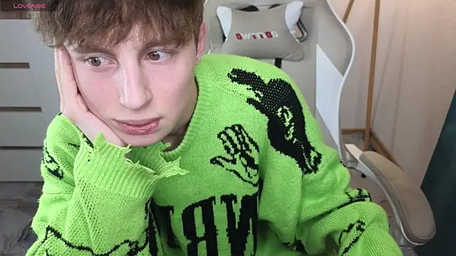 crisp1n live sex cam