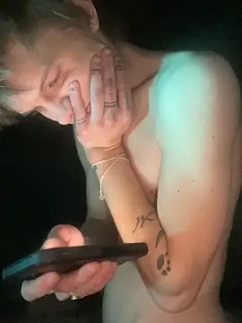 XanderOzzz's cam snapshot