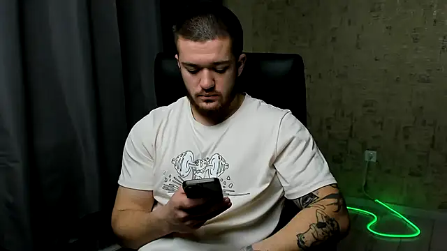 Well_boy's cam snapshot