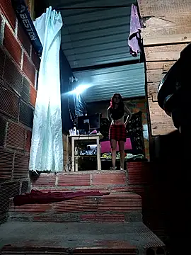 Zoe_axxelll live sex cam