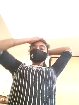 Erotic-Girl's cam snapshot