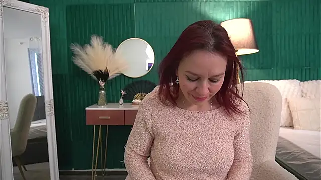 HaileyMoonn's cam snapshot