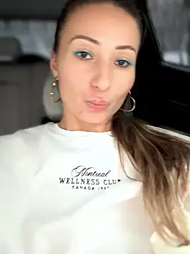 Wonder_Kari live sex cam