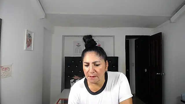 mature_bigboobs10 live sex cam