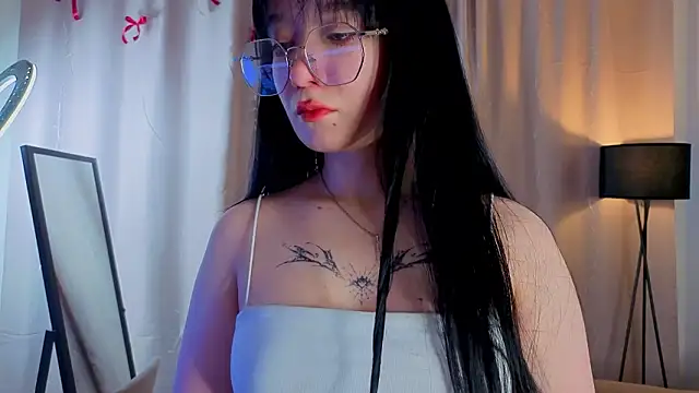 LetitiaAmbriz's cam snapshot