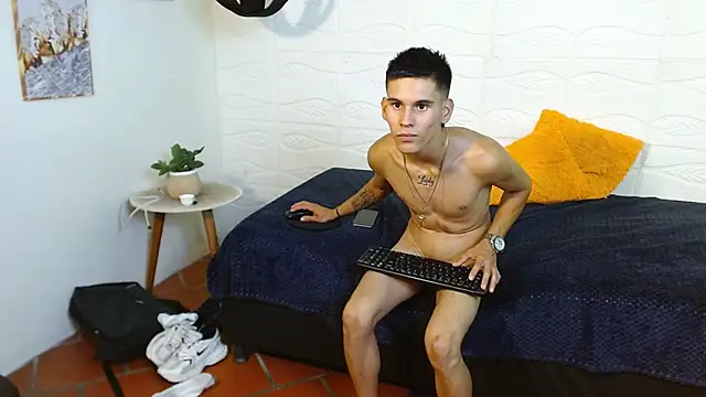 paullcb live sex cam