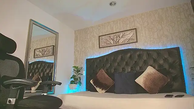 MattDevon live sex cam