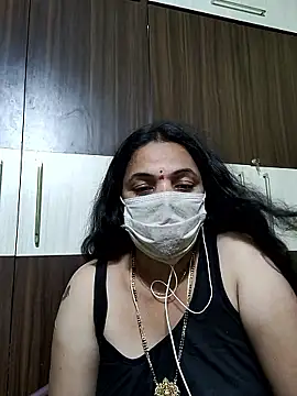 bhavyasri_55's cam snapshot