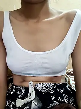 Honey_lily-93's cam snapshot