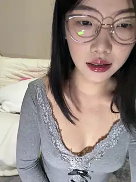 Nami-OP live sex cam