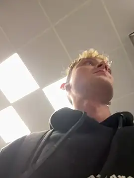 Turkishleo's cam snapshot