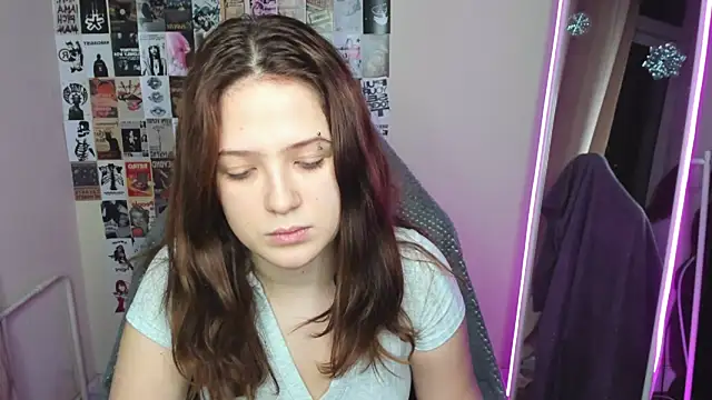 Anora_Miller's cam snapshot