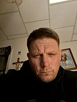 curiouscock38 live sex cam