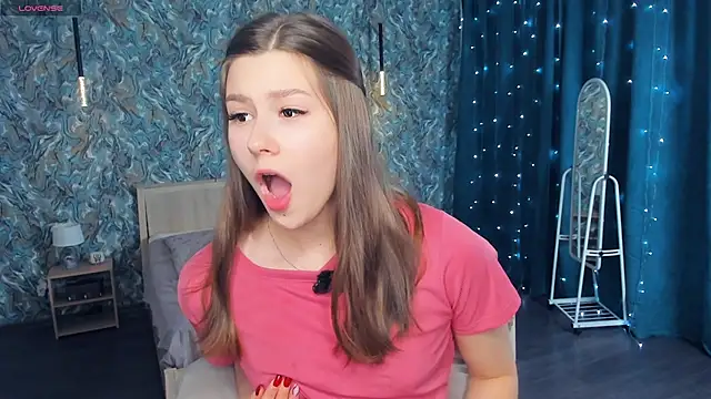 MondoNeko live sex cam