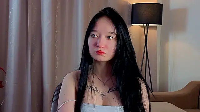 LetitiaAmbriz's cam snapshot