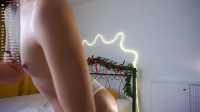 VeronaCritchlow live sex cam