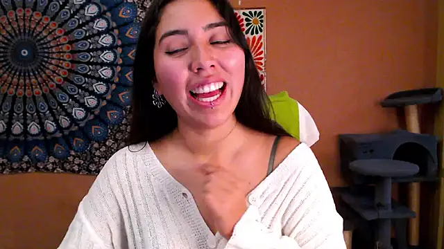 IntimateTales live sex cam