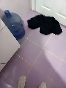 GULACIYAM live sex cam