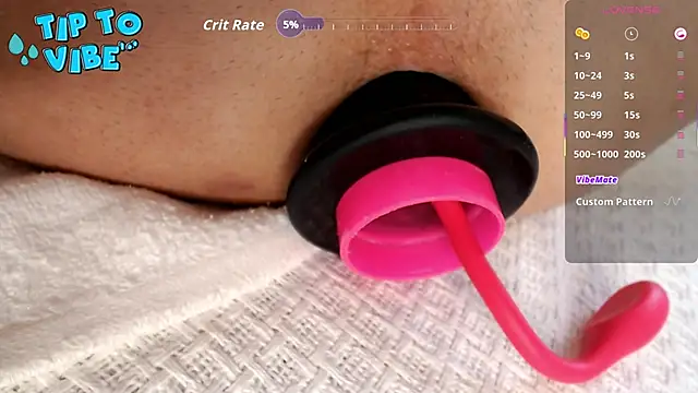 Smallnipples's cam snapshot