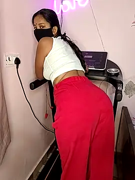 Your_-_AvaMartin-69's cam snapshot