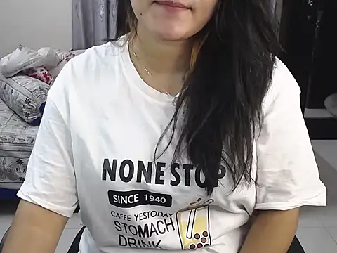 Ridiha_Pari's cam snapshot