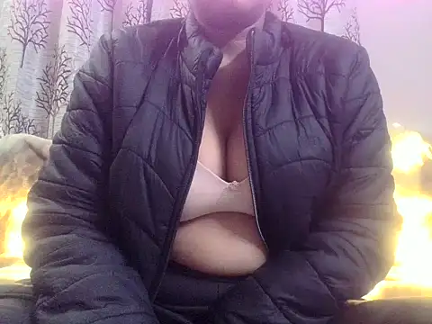 REESSY2's cam snapshot